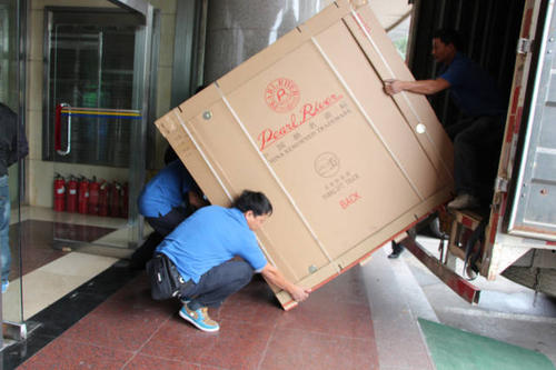南丹钢琴贵重工艺品无忧运